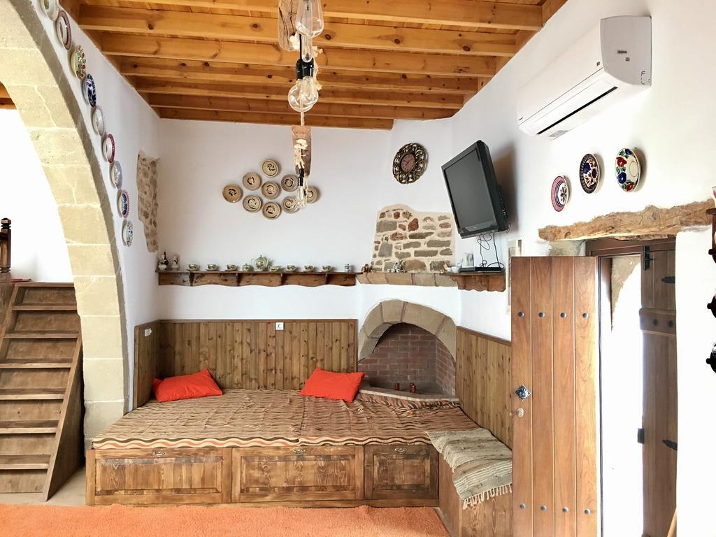 Anemos Traditional Villa Арханґелос Екстер'єр фото